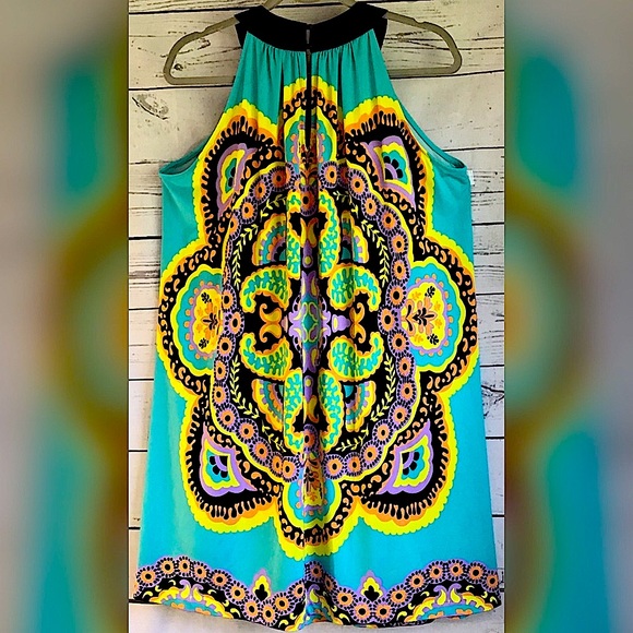 ECI Sleeveless Dress Embellished Keyhole Neck - Picture 2 of 8